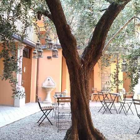 Ca' Due Olivi Apartamento Toscolano Maderno Exterior foto