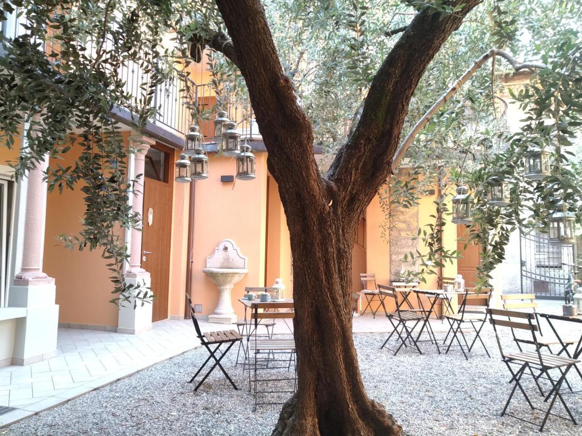Ca' Due Olivi Apartamento Toscolano Maderno Exterior foto