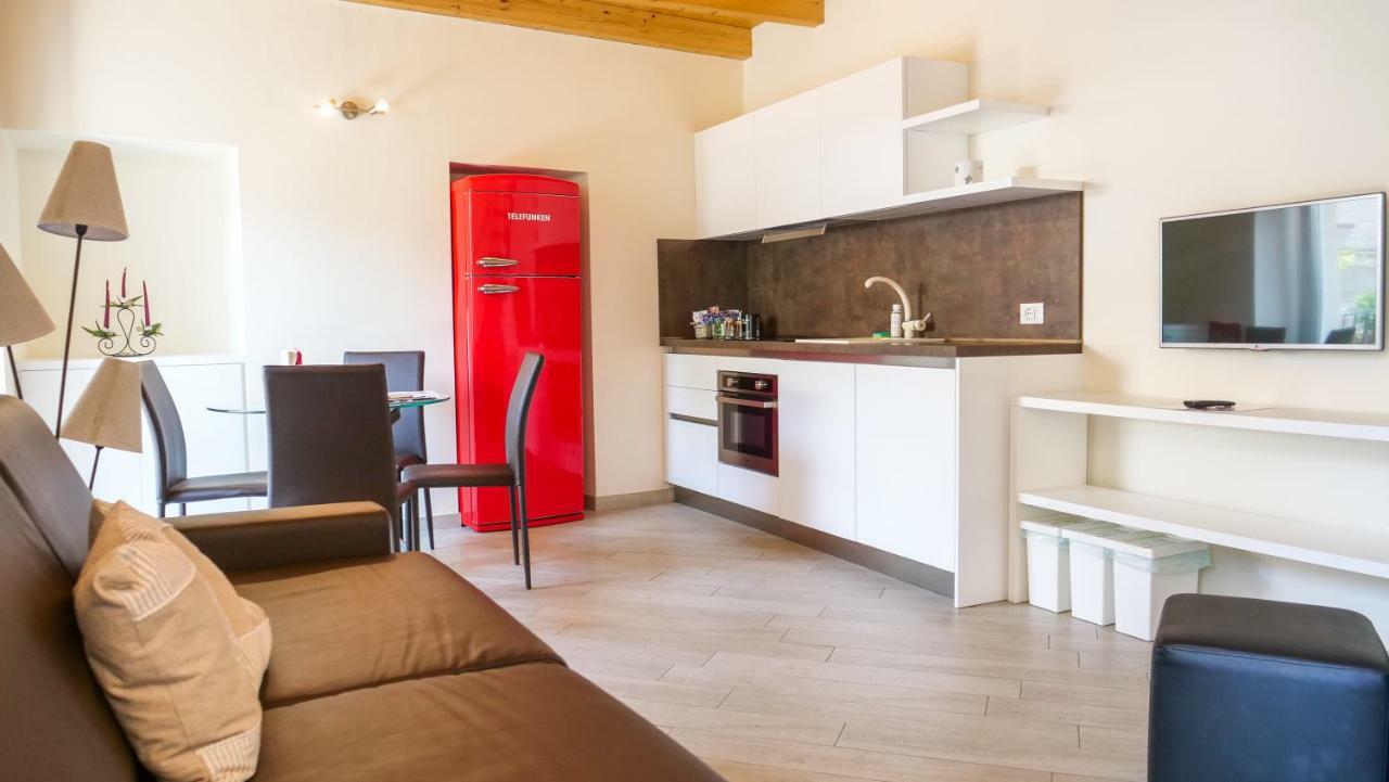 Ca' Due Olivi Apartamento Toscolano Maderno Exterior foto